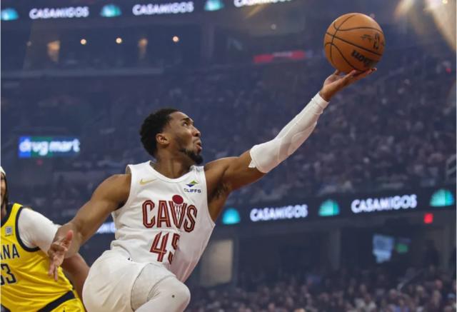 蓝鲸体育官网-半场输41分！全员被暴打 东部头号种子即将出局