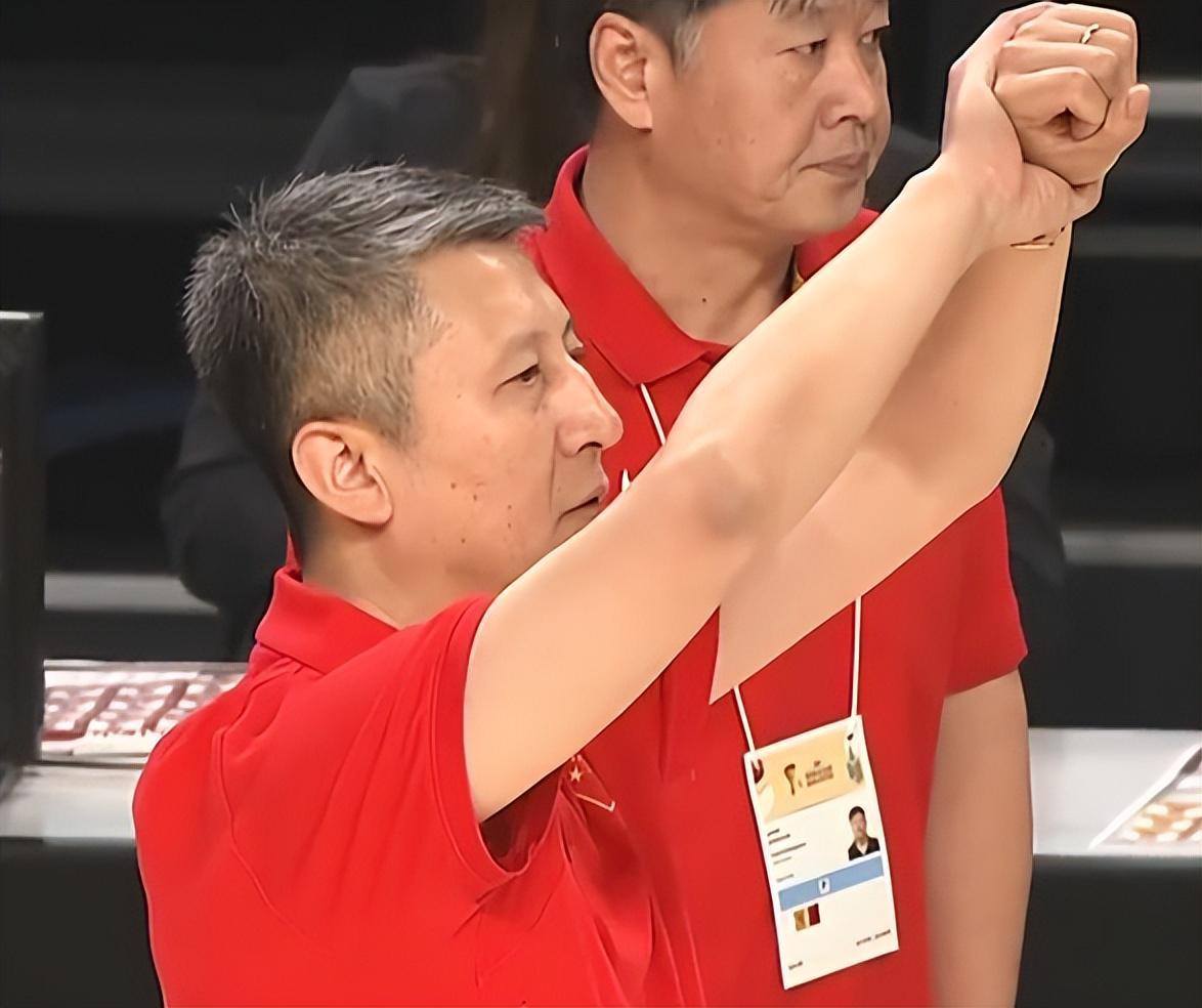 蓝鲸体育官网-深夜十点半！日本男篮正式上诉，郭士强或被追罚，国际篮联玩双标