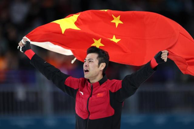 蓝鲸体育app-【人物】战胜冠军赢得冠军，宁忠岩终于翻过了那座山